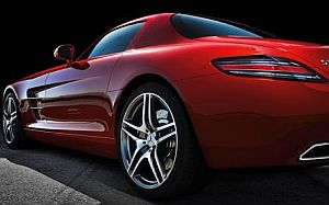 MERCEDES DRIVING ACADEMY
